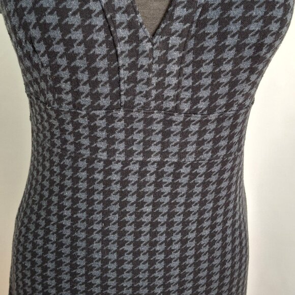 Banana Republic Sz 10 Houndstooth Soft Knit Sheath Bodycon Empire Dress - Picture 8 of 15